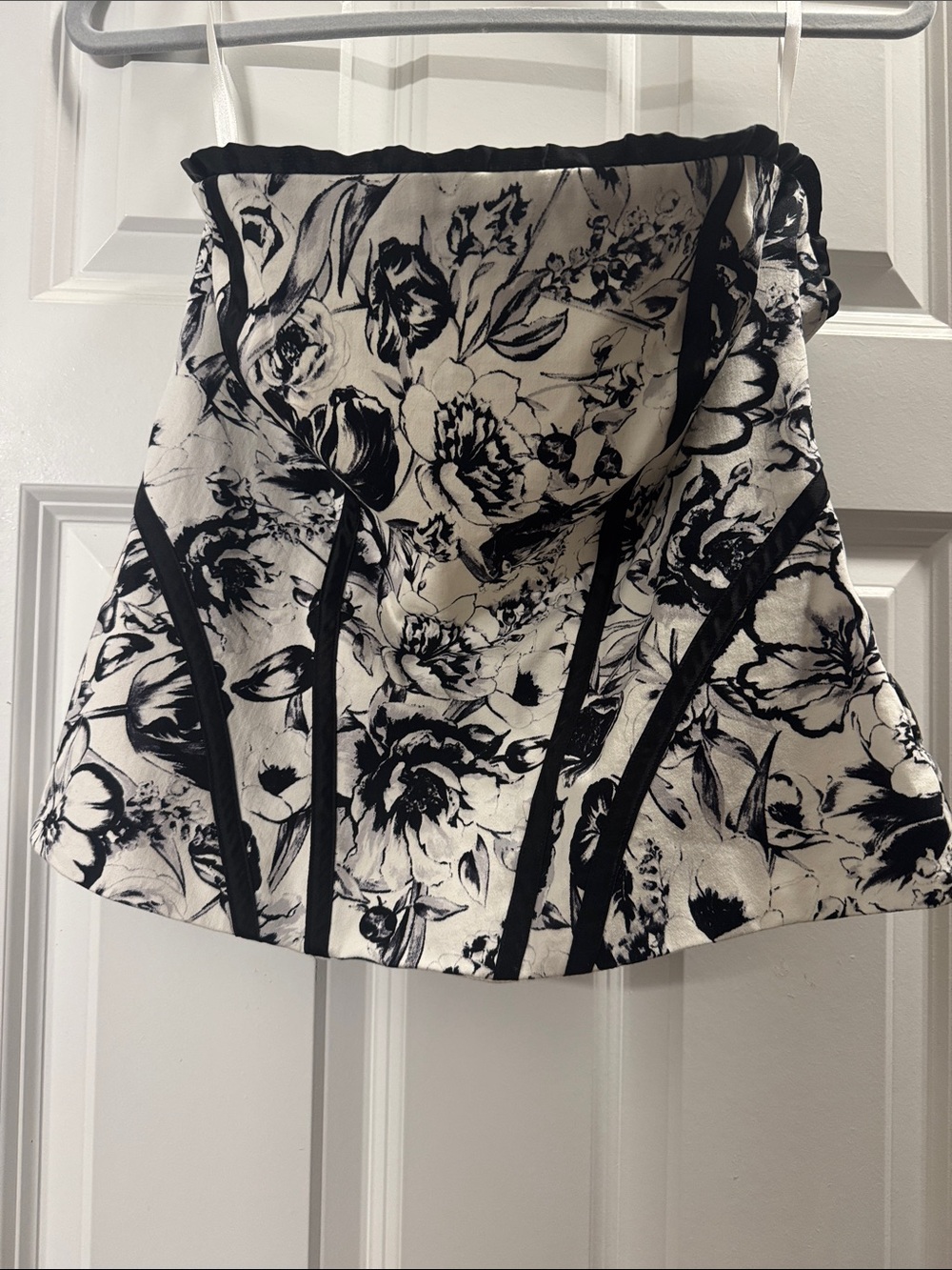 Floral White House Black Market corset style top